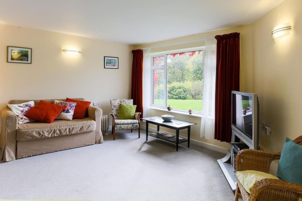 Truro Apartment In A Stunning Quiet Location エクステリア 写真